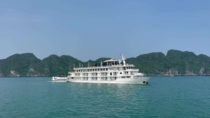Ha Long Bay Full-Day Cruise Tour By 5 Star Cruise Ship - Key Points