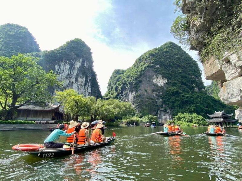 HA NOI: EXPLORE HOA LU – CYCLING - TRANG AN 1 DAY TRIP - Morning Activities: Hoa Lu Ancient Citadel