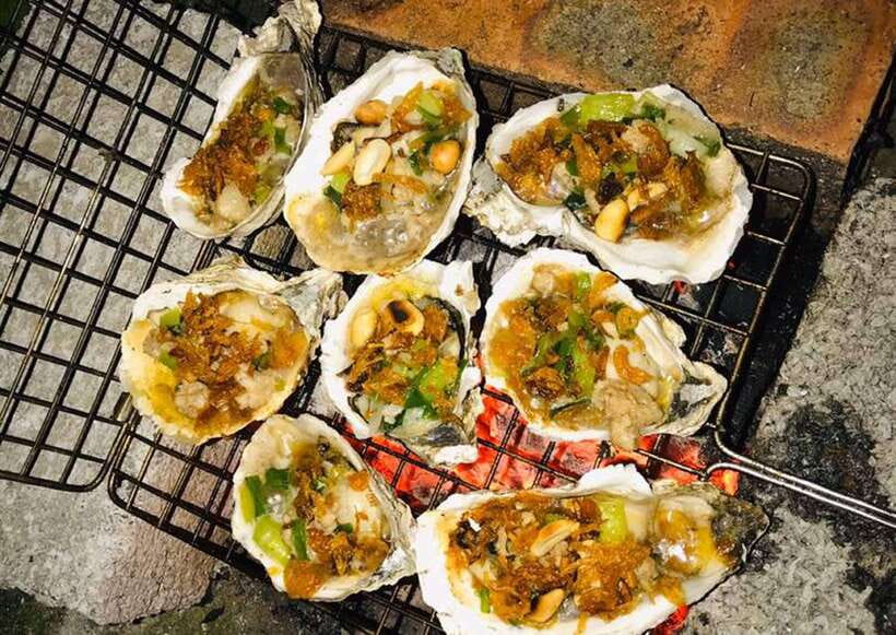 Ha Noi Tasting Street Food Tour and Train Street - Tour Overview