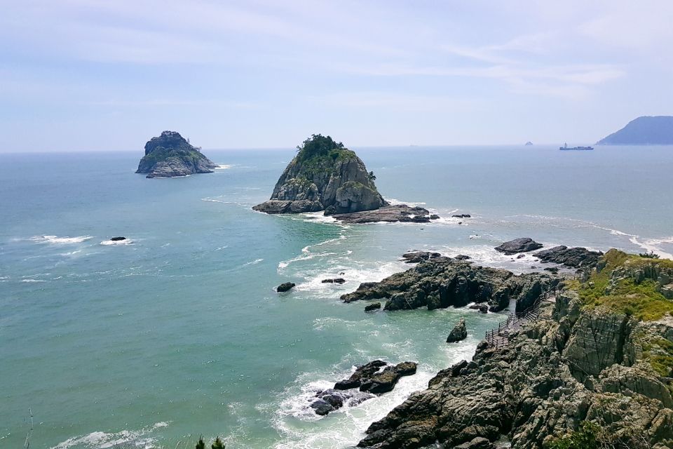 Haedong Yonggungsa Temple, Camellias Island & More - Key Sights