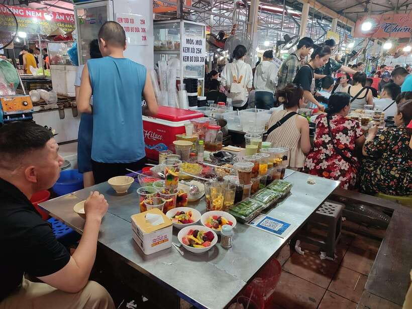 Hai Phong City Tour With Market and Food Tasting - Personalized Service and Insights