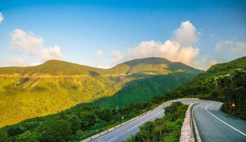 Hai Van Pass & Hue City Explore Full Day | Da Nang, Hoi An - Local Cuisine Experience
