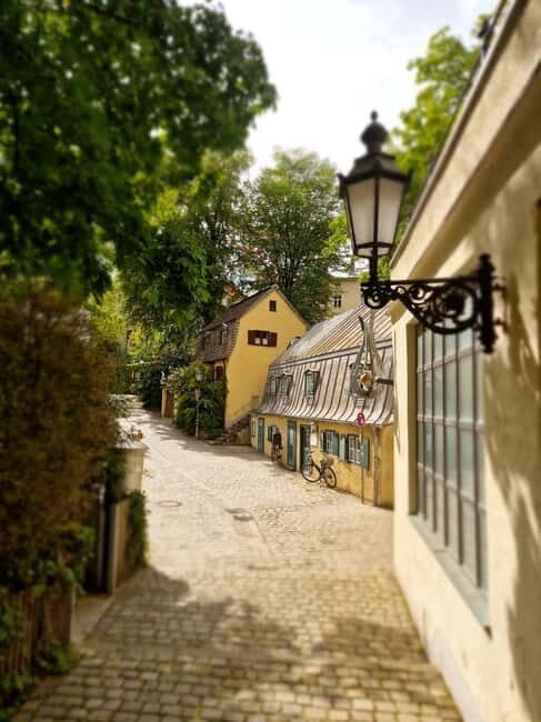 Haidhausen: Insider Tour! Secrets in Munich's French Quarter - Authentic Local Experiences