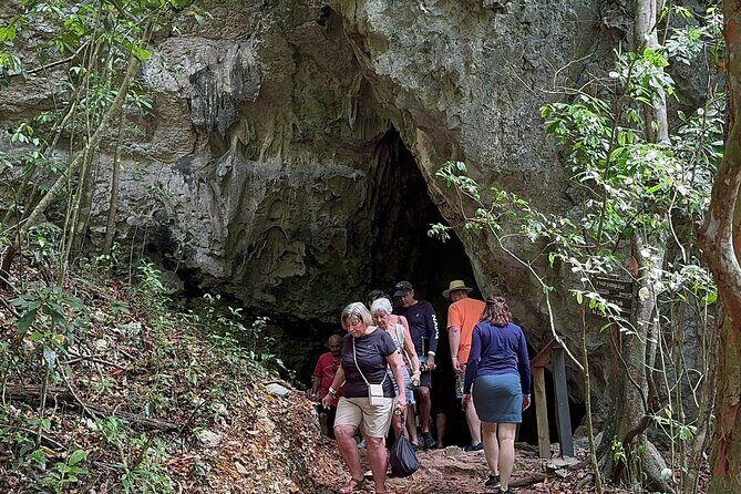 Haitian National Park and fell up - Practical Tips for Your Trip