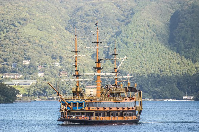 Hakone Private One Day Tour From Tokyo: Mt Fuji, Lake Ashi, Hakone National Park - Meeting and Pickup