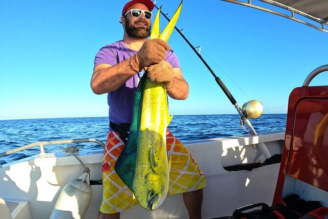 Half-day Big Fishing in Moorea on shared tour - The Sum Up