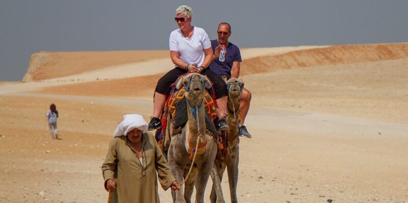 Half-Day Cairo Sightseeing Tour to Pyramids of Giza & Sphinx - What to Bring