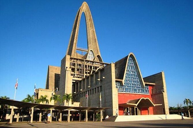 Half-day City tour cultural from punta cana for small group - What’s Included and How It Works