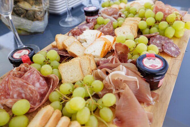 Half Day Cruise 3H Morning or Afternoon - West Rock Formations - The Sum Up: Who Should Book This?