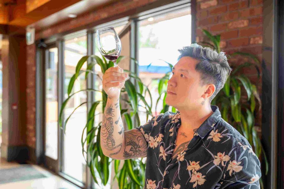 Half-Day East Kelowna Wine Tour - Frequently Asked Questions