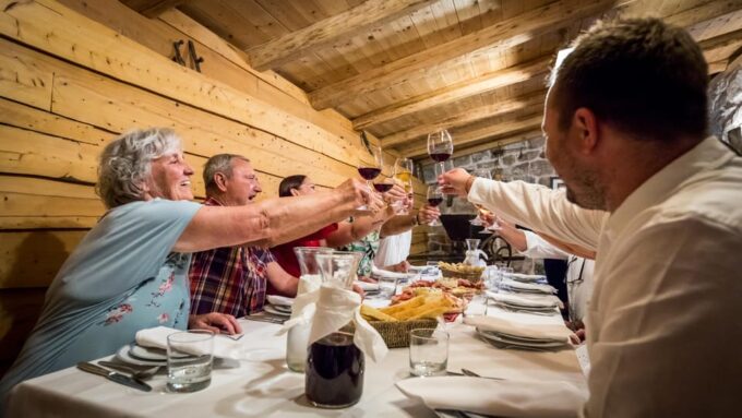 Half Day Gastro Tour With Wine Tasting in Cilipi - Duration and Price