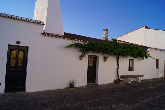 Half Day Guided Monsaraz Village and Castle Tour From Évora - Accessibility and Participation