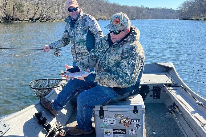 Half Day Guided Power Drift Boat Trips - Discover the Magic of Guided Power Drift Boat Trips on Lake Taneycomo