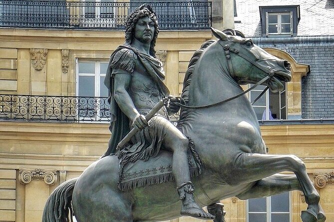 Half Day Guided Walking Tour in Paris - Pricing Details