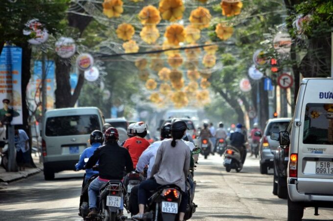 Half-day Ha Nois Hidden Gems And Historic Sites - Discovering Hoan Kiem Lake and Ngoc Son Temple