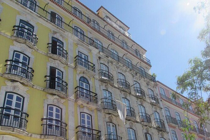 Half Day Historical Walking Tour about the Slave Trade in Lisbon - Practical Details and Tips