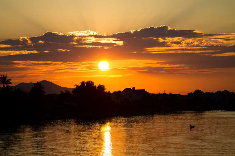 Half-day Hoi An Sunrise Or Sunset Photo Tour - Sunset Tour Experience