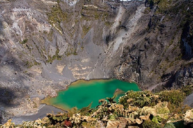 Half Day Irazu Volcano and Basilica of the Angels - Meeting and Pickup