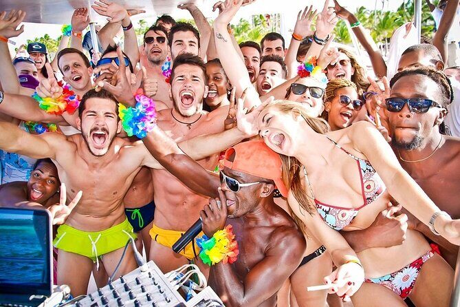Half Day Party Boat and Snorkeling in Punta Cana - The Sum Up