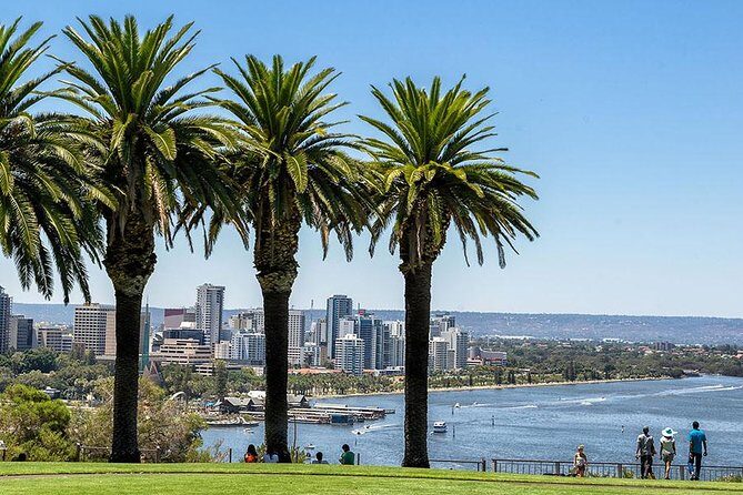 Half-Day Perth Mint Live Gold Pour & Historic Fremantle Tour - Key Points