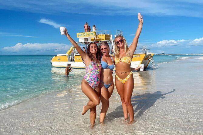 Half Day Private Boat Charter at Grace Bay, Providenciales - Key Points