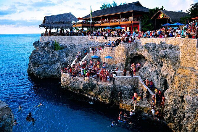 Half-Day Private Guided Ricks Café & Negril Seven Mile Beach Tour - What Past Travelers Say