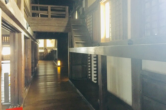 Half-Day Private Guided Tour of Himeji Castle - Guided Experience