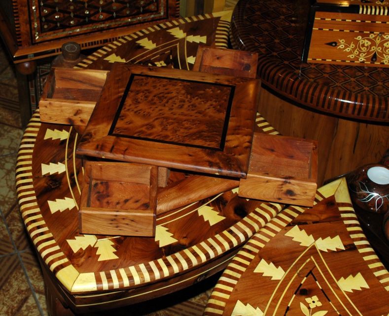 Half-Day Private Marrakech Shopping Tour - Guided Tour Features