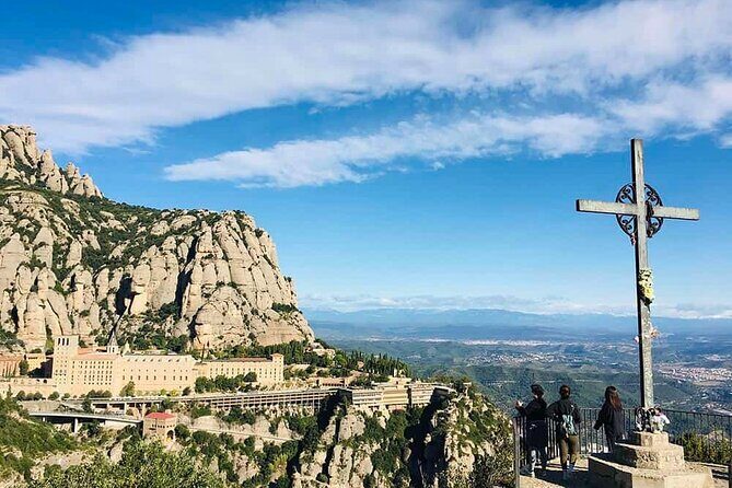 Half Day Private Montserrat Tour - Who Should Consider This Tour