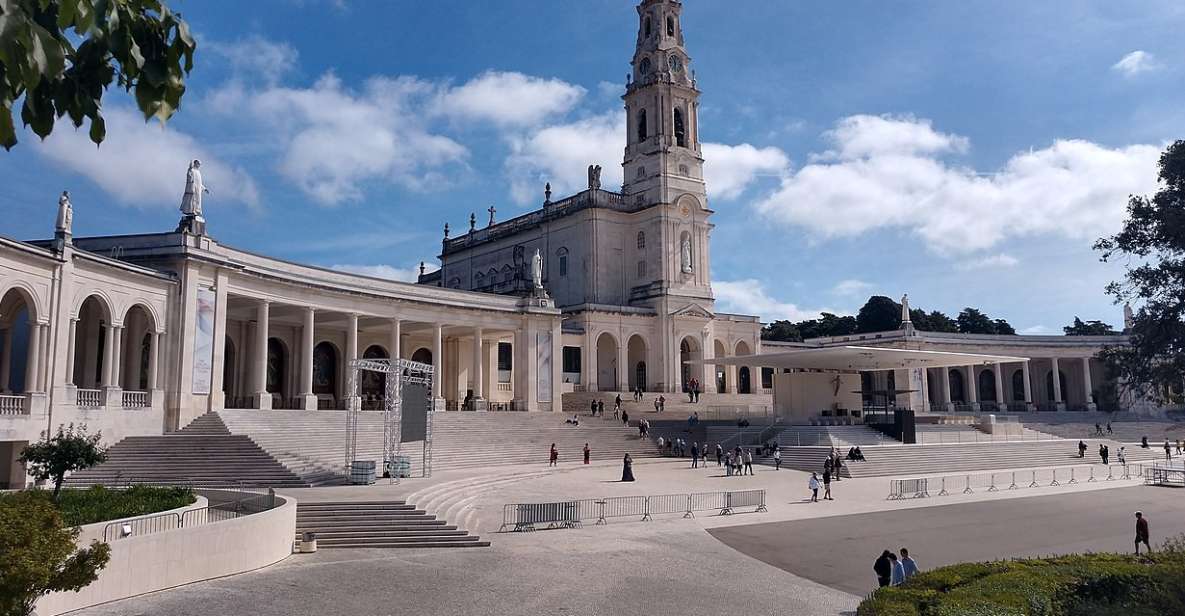 Half-Day Private Transport to Fátima - Is It Worth the Price?