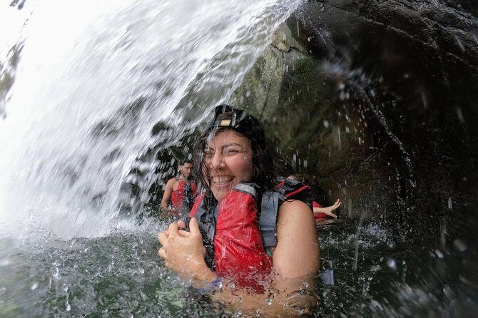 Half-Day: Rainforest and Waterslide Adventure with Transportation - FAQ