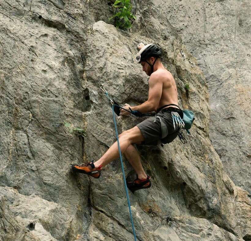 Half Day Rock Climbing on Cat Ba Island - Itinerary Details