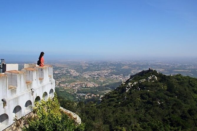 Half Day Sintra PRIVATE TOUR Pena Palace Roca Cape (2-6people) - Tour Accessibility and Accommodations