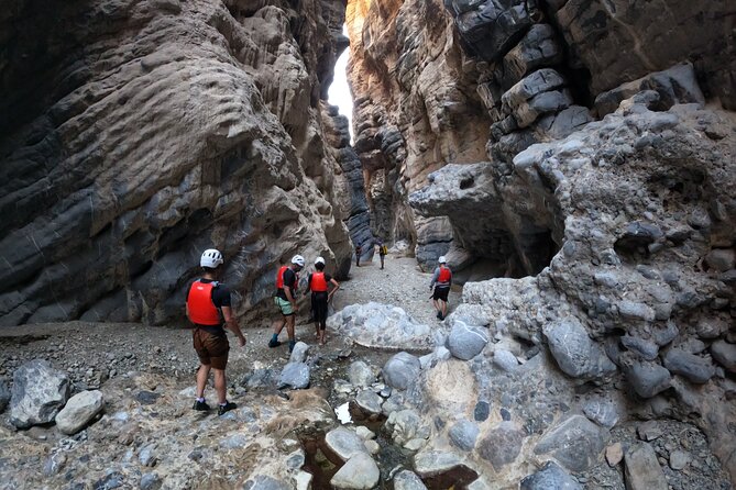 Half Day - Snake Canyon Adventure Tour in Jebel Shams - Pricing and Group Size