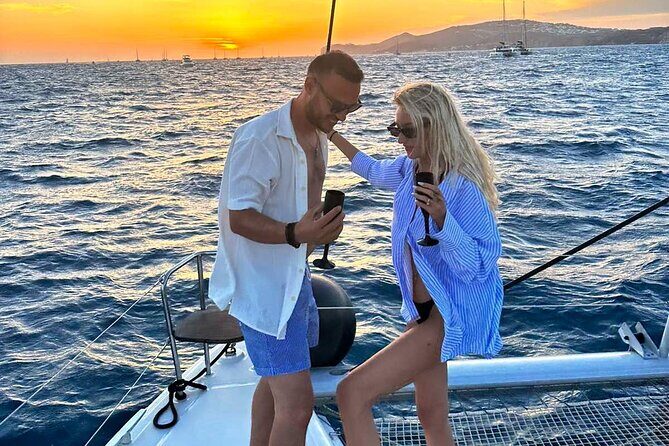 Half-Day Tailor-made Private Catamaran Cruise in Santorini - FAQs