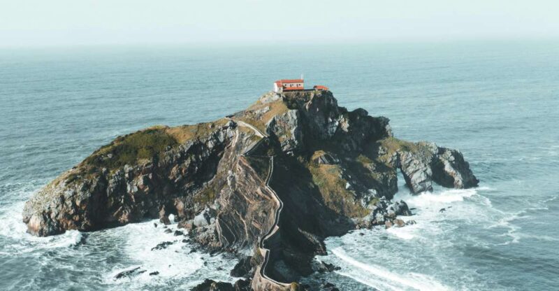 Half Day to Bermeo, Gaztelugatxe and Guernica With Boat Trip - Frequently Asked Questions