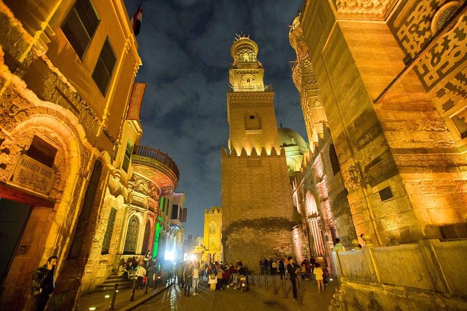 Half Day Tour: El Moez Street, Al Azhar Park and Khan EL Khalili Bazaar - Exploring El Moez Street
