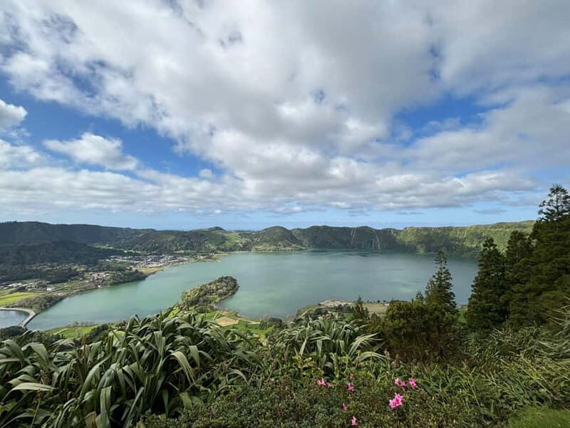 Half-day tour of Sete Cidades - Discover a Slice of São Miguel with a Half-Day Tour of Sete Cidades