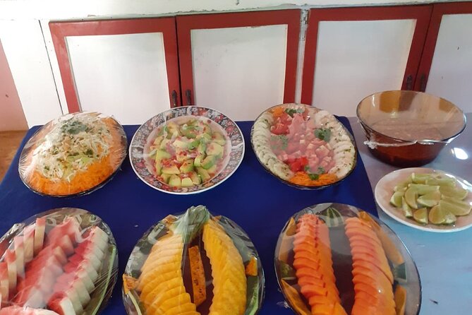Half Day Tour to El Limón Waterfall With Lunch - Meeting and Pickup