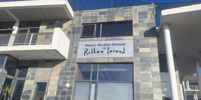 Half Day Tour to Robben Island With Pre-Booked Ticket - Itinerary and Experience