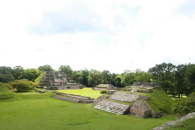 Half Day Tour to the Heart of Maya Civilization in Belize - Taking in Maya Culture