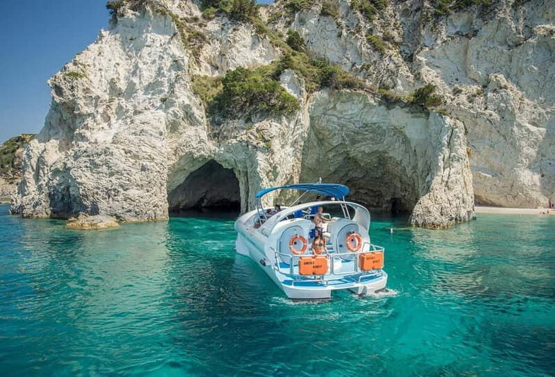 Half-Day Tour to Turtle Island - Keri Caves - Key Points