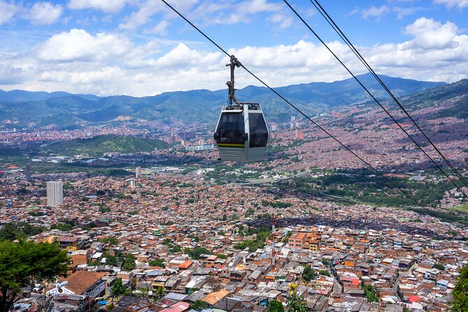 Half Day Transformation Tour and Comuna 13 in Medellin - Good To Know