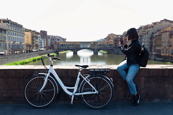 Half Guided e-bike tour with lunch break - A Deeper Look at the Florence E-bike Tour