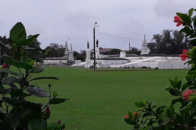 Half Island West side history/ snorkel tour - FAQ