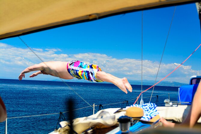 Half Sailing Cruise to Secret Bays (5 Hours) - Booking Information