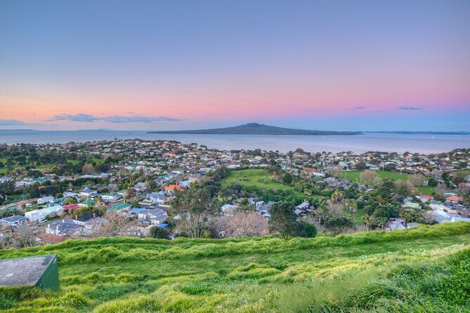 HalfDay Private Volcano Tour in Auckland Explore the City of Fire - Itinerary Breakdown: What to Expect