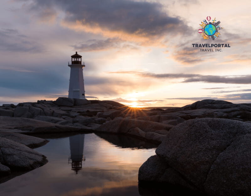 Halifax: Guided tour to Peggy's Cove, Lunenburg & - Authentic Experiences and Local Flavor