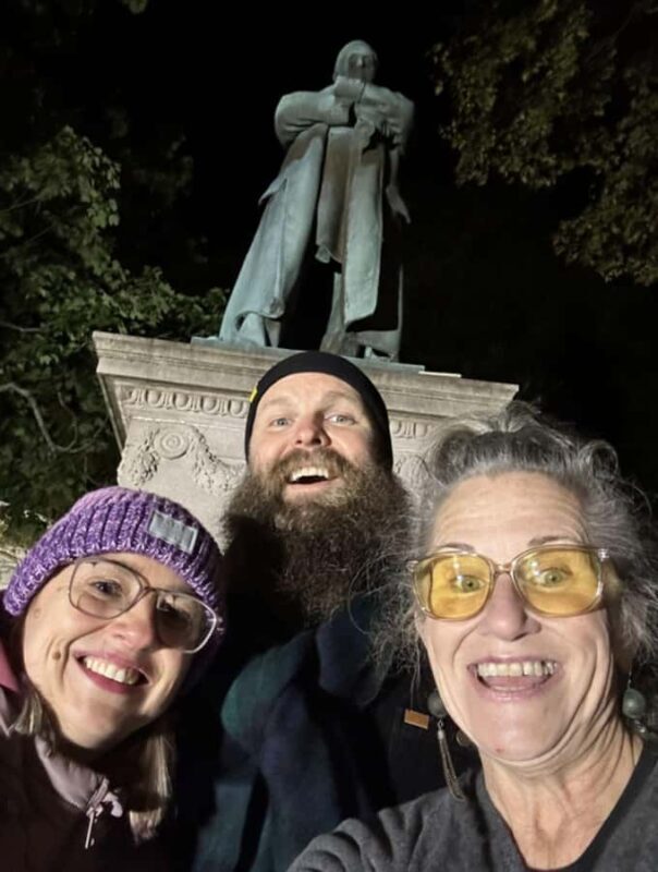 Hallowed and Hidden Hauntings of Frankfort Ghost Tours - Who Is This Tour Best For?