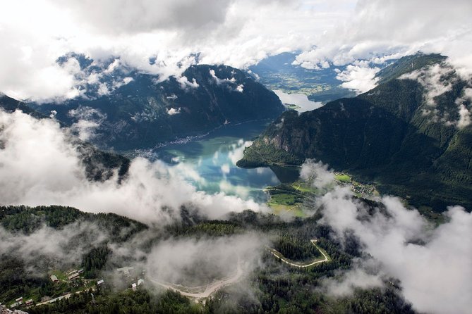 Hallstatt Day Trip From Vienna With Skywalk - Meeting and Pickup Details